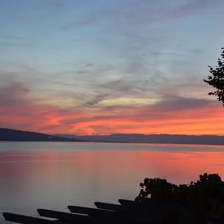 Domaine Du Burignon 3* Saint-Saphorin