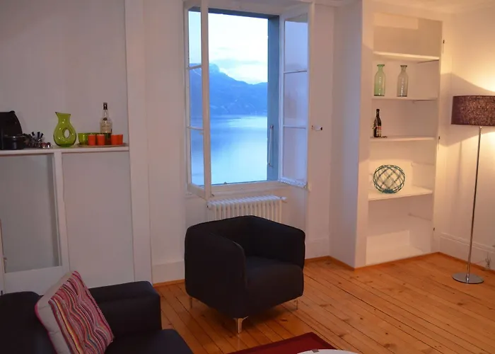 多梅因布里浓酒店 招待所 3*