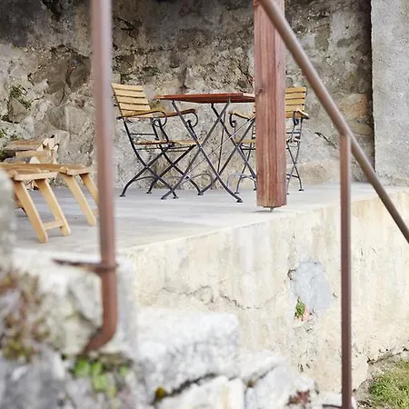 Pensjonat Domaine Du Burignon 3*