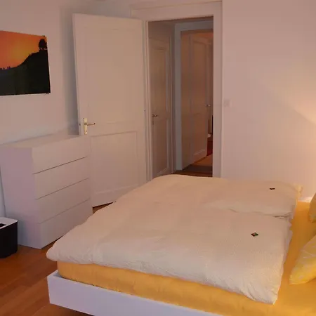 Domaine Du Burignon בית הארחה 3*